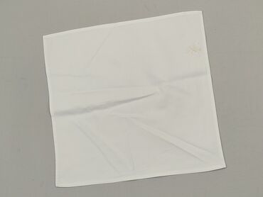 Textile: PL - Napkin 42 x 42, color - white, condition - Good