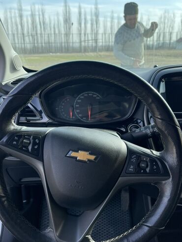 Chevrolet: Chevrolet Spark: 2020 г., 1 л, Вариатор, Бензин, Хэтчбэк — 13