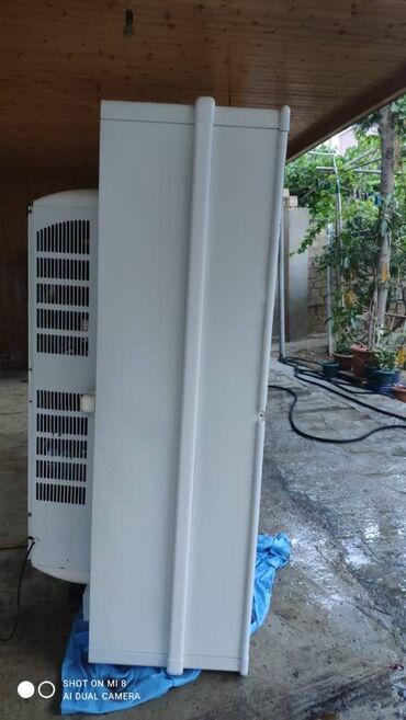 Digər məişət texnikası: Titan firmasinin soyuducularidir. Tam işlək vəziyyətdədir. Real alıcı — 14