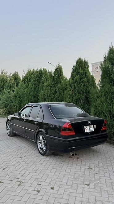 4 корпусный плуг: Mercedes-Benz C-Class: 1995 г., 2.2 л, Автомат, Газ, Седан — 1