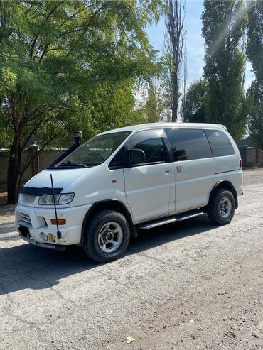 машина гест: Mitsubishi Delica: 2000 г., 3 л, Автомат, Газ, Жол тандабас