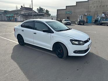 Volkswagen: Volkswagen Polo: 2013 г., 1.6 л, Механика, Бензин, Седан — 1