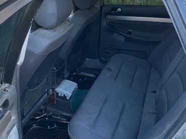 Audi: Audi A4: 1998 г., 1.6 л, Механика, Бензин, Седан