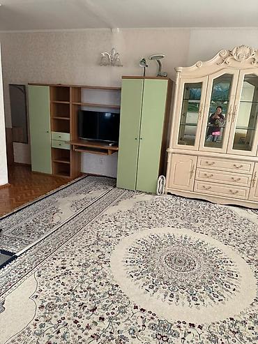 кто здает квартиру: Сдаётся светлая однокомнатная квартира. Район политеха 1,2 девушкек — 2