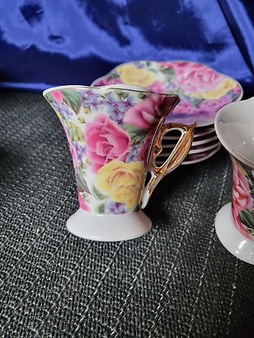 Kuhinjski setovi: Soljice nove,vintaz za kafu. Porcelanske soljice za kafu. Komada 5 u — 8