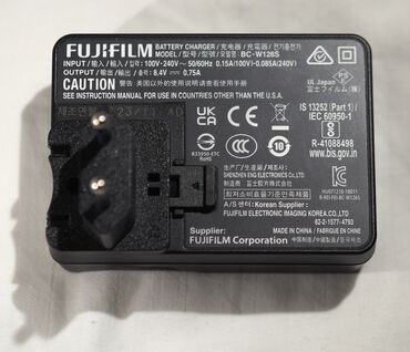 зарядка для фотоаппарата: Продаётся зарядник для Fujifilm BC-W126S. Подходит для батарей NP-W126