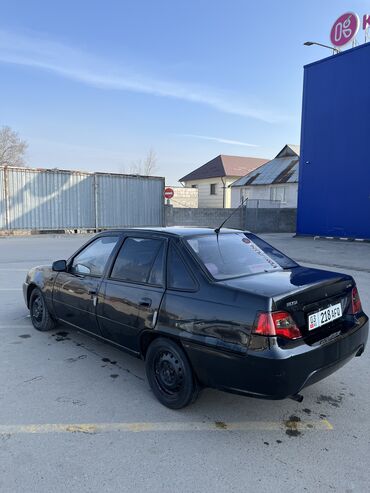 Daewoo: Daewoo Nexia: 2011 г., 1.5 л, Механика, Бензин, Седан