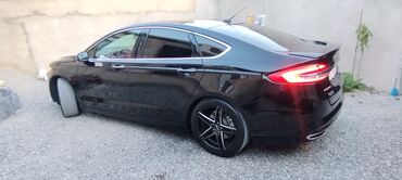 Ford: Ford Fusion: 2 l | 2018 il 205000 km Sedan — 16