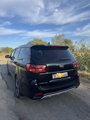 karnival: Kia Carnival: 2019 г., 2.2 л, Автомат, Дизель, Минивэн — 10