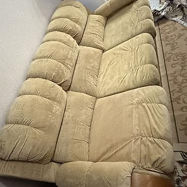 Прямые диваны: Прямой диван, Б/у — 2