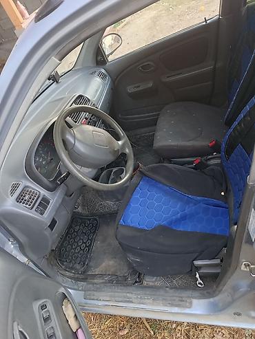 авто лейлек: Suzuki Alto: 2002 г., 1.1 л, Кол менен иштөөчү, Бензин, Седан — 6