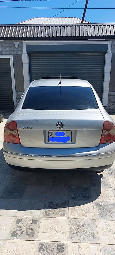 passat sukan: Volkswagen Passat: 1.8 l | 2002 il Sedan — 2