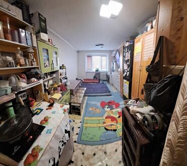 1 комнатная квартира на ночь: 1 комната, 18 м², Общежитие и гостиничного типа, 4 этаж
