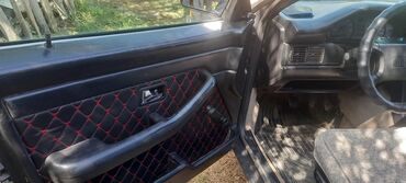 Audi: Audi 100: 1990 г., Механика, Бензин, Седан — 6