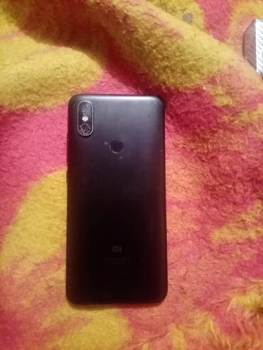 xiaomi mi band: Xiaomi Mi A2, 64 ГБ, цвет - Черный