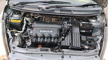 01: Honda Fit: 2003 г., 1.5 л, Автомат, Бензин, Хэтчбэк — 9