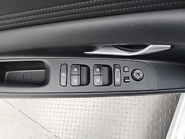 Hyundai: Hyundai Avante: 2022 г., Автомат, Бензин, Седан — 14