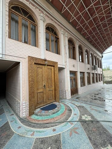 Həyət evləri və villaların satışı: 8 otaq, 152 kv. m, Kredit var, Yeni təmirli — 1