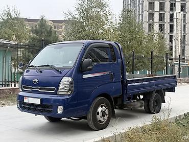 Транспорт: Kia BONGO: 2020 г., 2.5 л, Механика, Дизель — 2