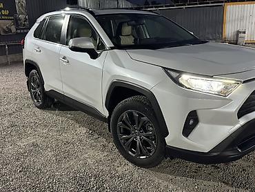 марат авто: Toyota RAV4: 2022 г., 2.5 л, Автомат, Бензин, Кроссовер — 2