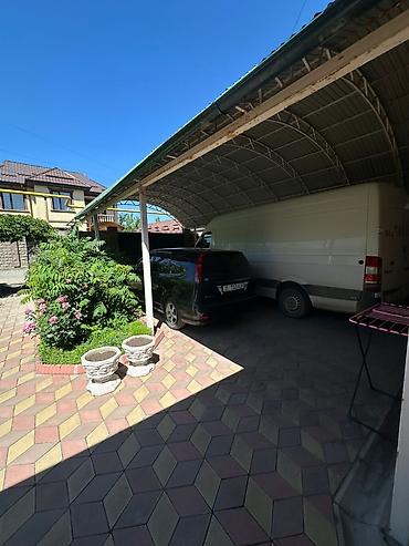 Продажа коттеджей и домов: Продается 2-х этажный частный дом 📍 Адрес: ж/м Арча-Бешик 📐 Площадь — 2