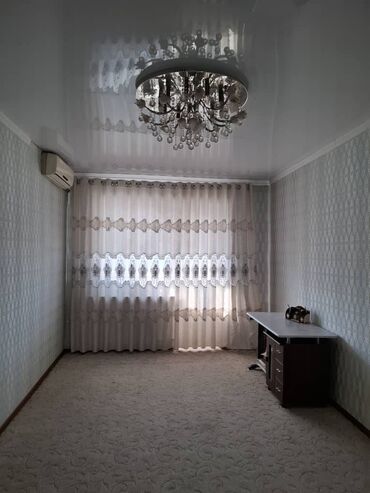 Продажа домов: 2 комнаты, 43 м², Индивидуалка, 5 этаж, Косметический ремонт