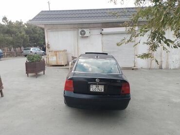 naxcivan masin elanlari: Volkswagen Passat: 2 l | 1999 il Sedan