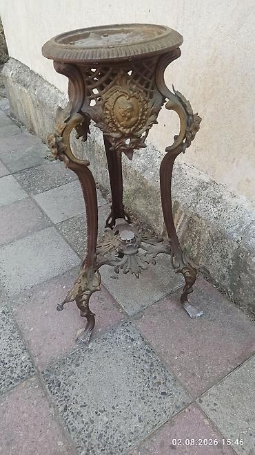bust: Antik dekorativ metal pedastal/çiçək stolu - Material: tökmə metal — 4