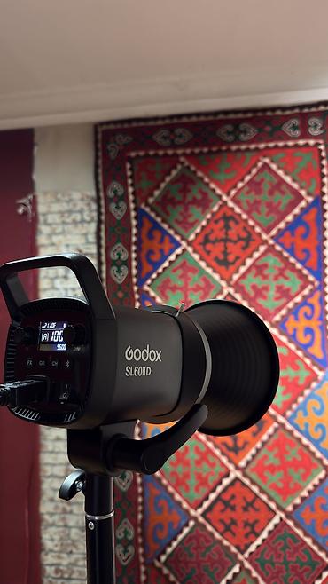 Освещение: Продается : Godox SL 100bi новый теплый холодный(100W) 18200сом — 10