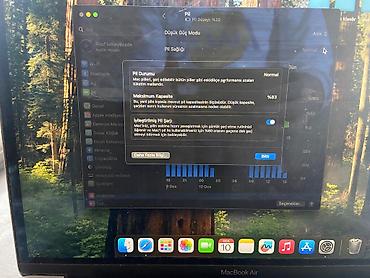 komputer noutbuk: İşlənmiş Apple MacBook, 13.3 ", Apple M1, 256 GB, Ünvandan götürmə — 4