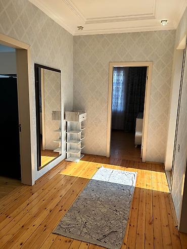 Həyət evləri və villaların satışı: Xırdalanda 2 mərtəbəli həyət evi - Plan: Aşağıda geniş giriş/qaraj — 8