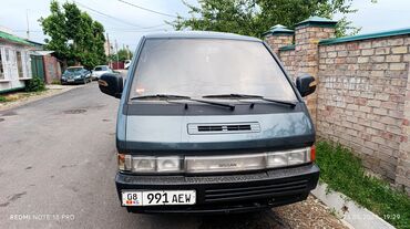 ом 422: Nissan Vanette: 1990 г., 2 л, Механика, Бензин, Минивэн