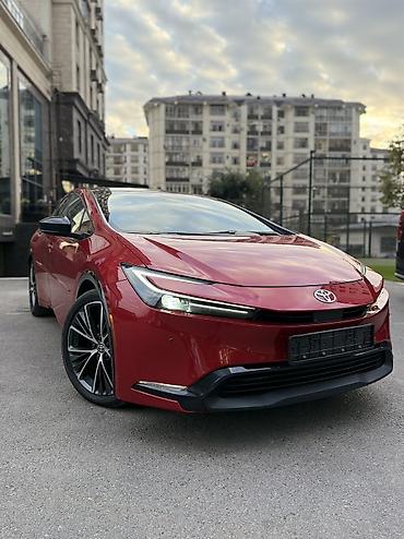 byd leopard: Toyota Prius: 2023 г., 2 л, Гибрид, Фастбек — 1
