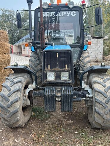 ешик айнек: Трактор Беларус МТЗ 952.2 - Полный привод (4x4), широкие