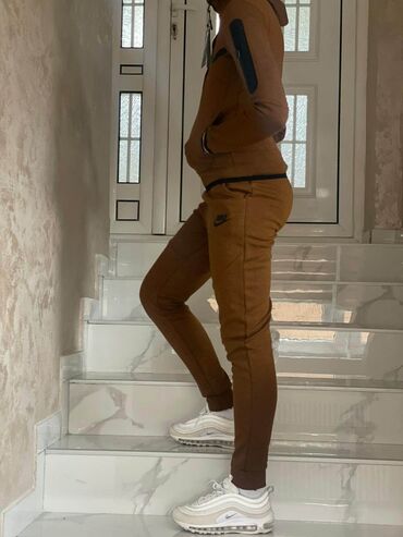 Gornji i donji deo: S-Xl. L — 13