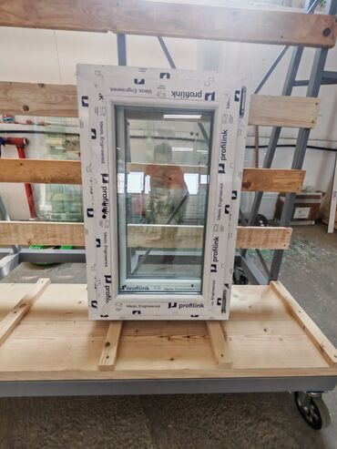 Prozori: Nova PVC stolarija po meri. Rauch i Profi link profili, flot stakla — 25
