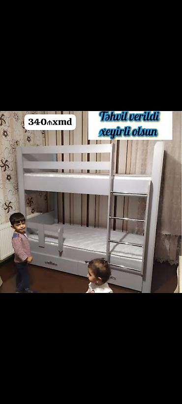2 mertebe carpayı: Uşaq üçün iki mərtəbəli çarpayı – ağ rəng - Kompakt və funksional — 1