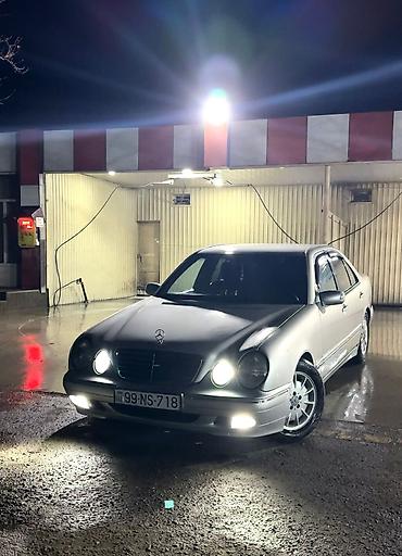 porsche satisi: Mercedes-Benz E-Class sedan (W210), gümüşü rəng. Xüsusiyyətlər: - — 4