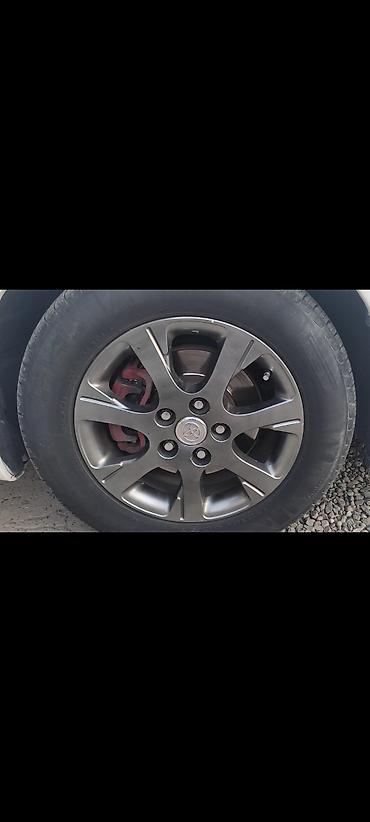 Колеса в сборе 215 / 65 / R 16, Всесезонная, Б/у, Комплект, Легковые, Литые, отверстий - 5