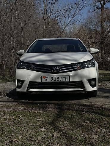 Toyota: Toyota Corolla: 2018 г., 1.6 л, Механика, Бензин, Седан — 1