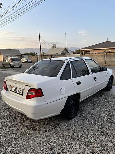 автомобили kia: Daewoo Nexia: 2010 г., Механика, Бензин, Седан — 4