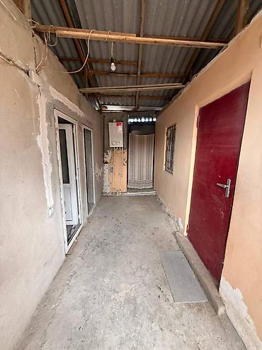 Həyət evləri və villalar: 3 otaqlı, 88 kv. m, Təmirsiz — 8