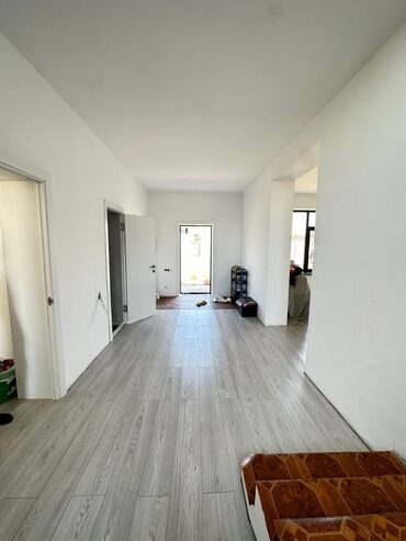 Продажа домов: Дом, 160 м², 5 комнат, Агентство недвижимости, Косметический ремонт — 17