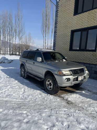 Mitsubishi: Mitsubishi Montero: 2000 г., 3 л, Автомат, Газ, Внедорожник