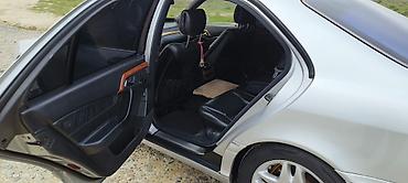 a 160 mercedes: Mercedes-Benz 320: 3.2 l | 1998 il Sedan — 8