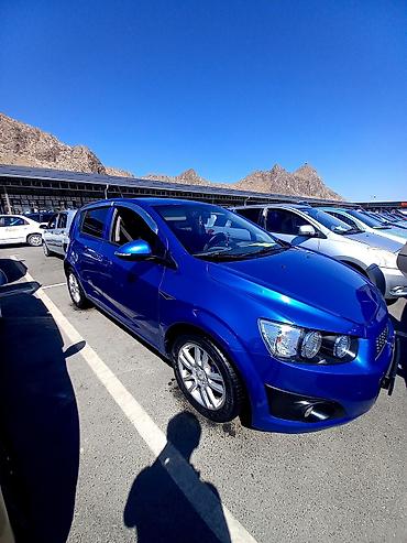 мини электро: Chevrolet Aveo: 2017 г., 1.4 л, Механика, Бензин, Хэтчбэк — 1