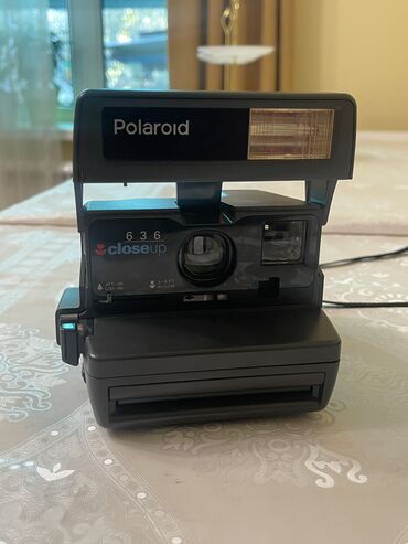 мини фотоаппарат: Продаю Polaroid 635 close up В отличном состоянии. Требуется замена