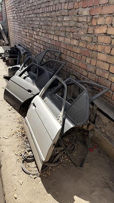 Запчасти для бмв е34. Много разных запчастей, продадим недорого at lalafo.kg Запчасти для бмв е34. Много разных запчастей, продадим недорого