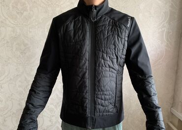 курткалар мужской: Куртка S (EU 36), M (EU 38), L (EU 40), түсү - Кара