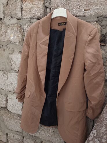 Dəstlər, kostyumlar: Qadın geyimləri. hər biri 50 qəpik - Aylin markalı qadın blazeri — 1